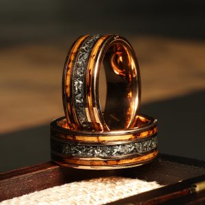 8MM Men'S Ring With Meteorite And Burnt Whisky Barrel, Meteorite Ring, Tungsten Men'S Ring Rose Golden, Whisky Barrel Wedding Ring