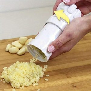 1pc Heavy-Duty Manual Garlic Press, Crusher, Chopper, Peeler - Multi-Purpose Kitchen Tool with Non-Slip Base, Compact Design for Home & Restaurant Use - Easy to Clean & Dishwasher Safe Garlic Pressor, Culinary Accessory, Practical Kitchenware, Food Prep, Ergonomic Handle, Durable Plastic, Professional Cooks